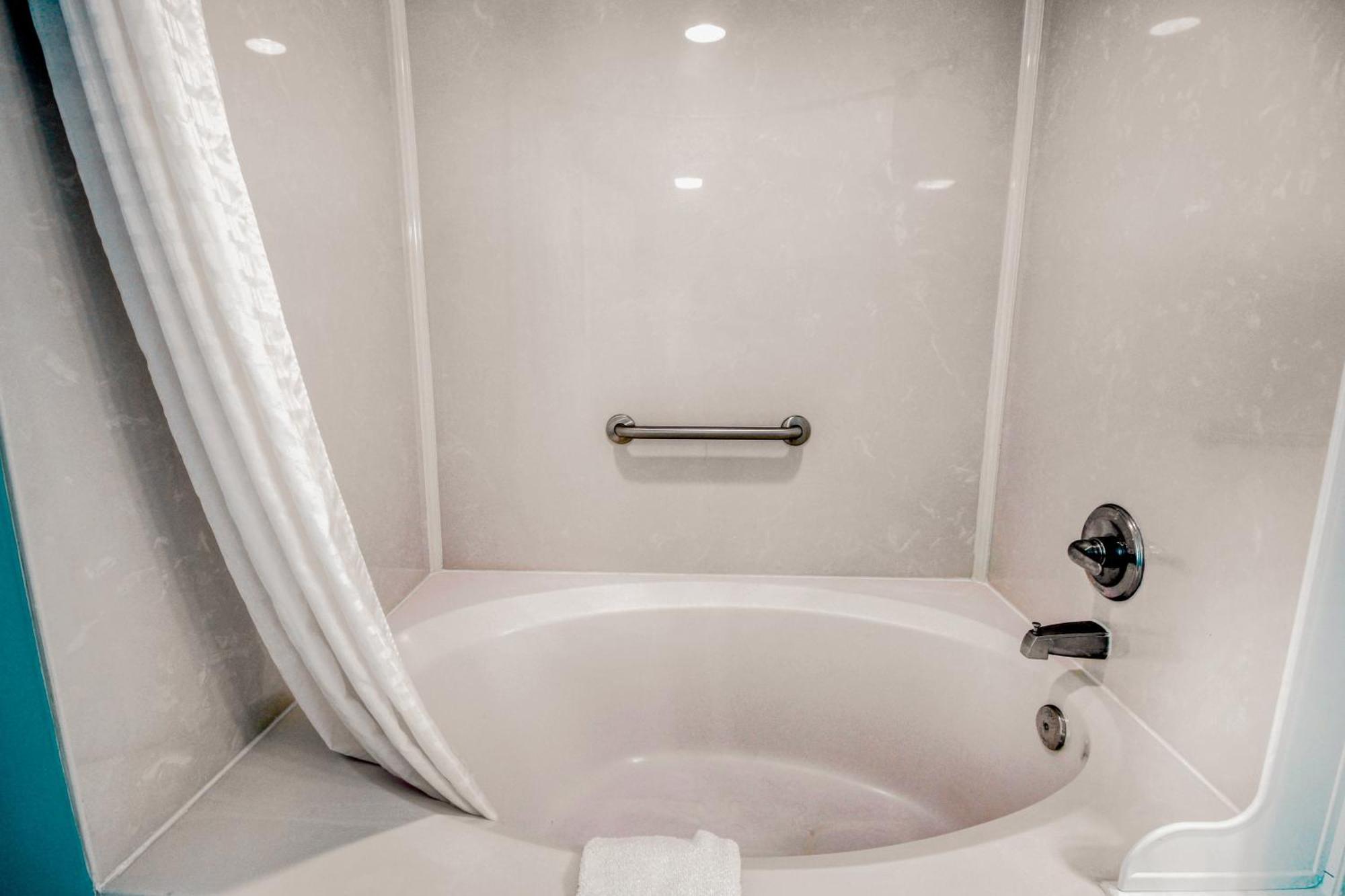 Prince Resort Oceanfront 1834 At Cherry Grove Pier Миртъл Бийч Екстериор снимка